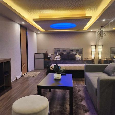 Avana Hills Boracay Liltime Deluxe Suite Balabag  Kültér fotó
